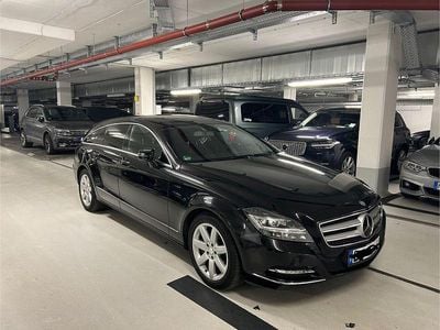 Mercedes CLS350 Shooting Brake
