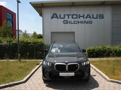 Gebraucht BMW X5 M Sport 530 PS (389 kW) 2023 Grau SUV