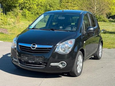 Usata Opel Agila 65 CV (47 kW) 2008 Nero Utilitaria