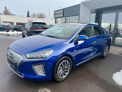 Gebraucht Hyundai Ioniq Premium 100 kW (136 PS) 2020 Blau Kleinwagen