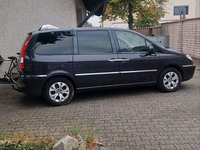 Citroën C8