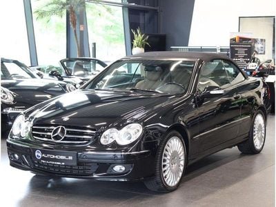 Gebraucht Mercedes CLK200 Sport 184 PS (135 kW) 2009 Schwarz Cabrio