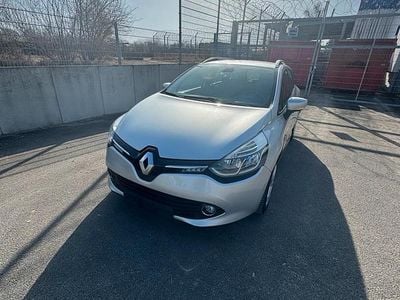 Gebraucht Renault Clio GrandTour LIMITED 90 PS (66 kW) 2014 Silber Kombi