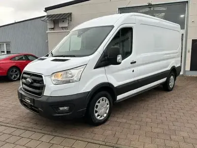 Gebraucht Ford Transit 131 PS (96 kW) 2020 Weiß Van