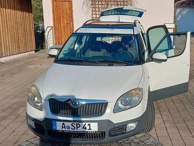 Gebraucht Skoda Roomster 105 PS (77 kW) 2007 Weiß Van / Kleinbus