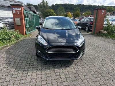 Gebraucht Ford Fiesta Titanium 101 PS (74 kW) 2017 Schwarz Kleinwagen
