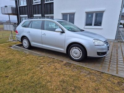 Gebraucht VW Golf VI 102 PS (75 kW) 2010 Silber Kleinwagen