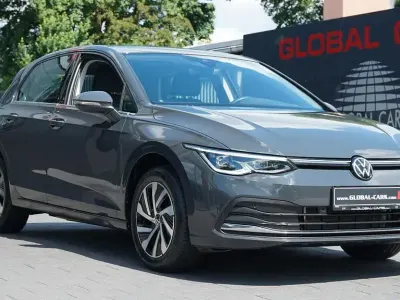 Gebraucht VW Golf VIII Style 204 PS (150 kW) 2022 Grau Limousine