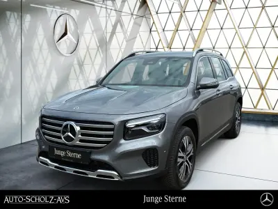 Gebraucht Mercedes GLB200 Progressive 163 PS (119 kW) 2024 Grau SUV