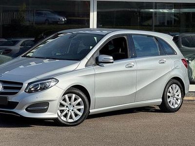 Gebraucht Mercedes B200 136 PS (100 kW) 2015 Silber Van / Kleinbus