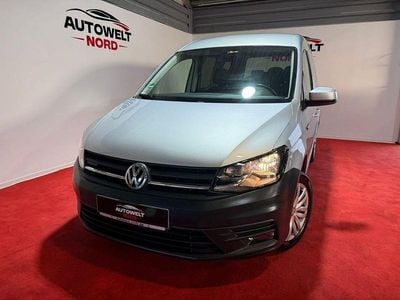 Silber Gebraucht 2016 VW Caddy Trendline Van / Kleinbus | 20.590 € (Guter Preis)