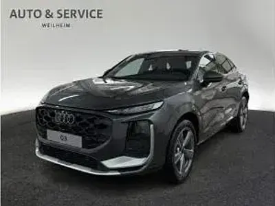 Neu Audi Q3 150 PS (110 kW) 2026 Grau (daytonagrau perleffekt) SUV
