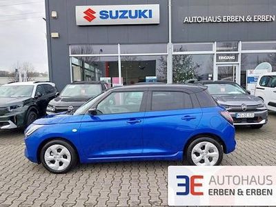 Begagnad Suzuki Swift Comfort 83 HK (61 kW) 2025 Blå Sedan
