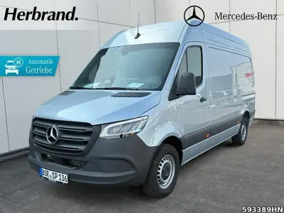 Gebraucht Mercedes Sprinter 150 PS (110 kW) 2026 Silber Van