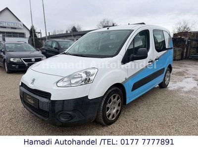 Weiß Gebraucht 2013 Peugeot Partner Comfort Van / Kleinbus | 4.990 € (Fairer Preis)