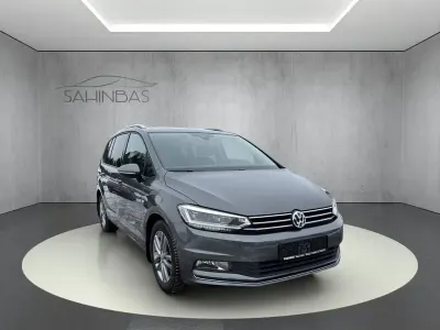 Gebraucht VW Touran Sound 150 PS (110 kW) 2017 Grau Van / Kleinbus