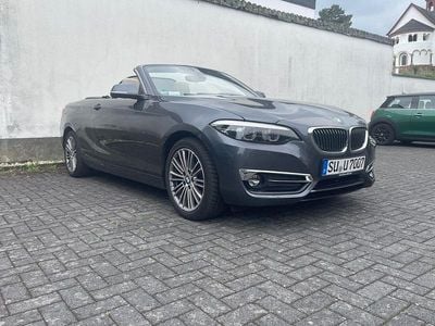 Gebraucht BMW 220 184 PS (135 kW) 2018 Grau Cabrio