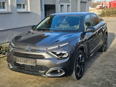 Gebraucht Citroën C4 Feel 131 PS (96 kW) 2021 Grau Limousine