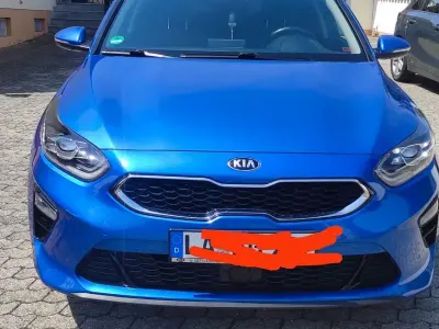 Gebraucht Kia Ceed Sportswagon Spirit 136 PS (100 kW) 2019 Blau Kombi