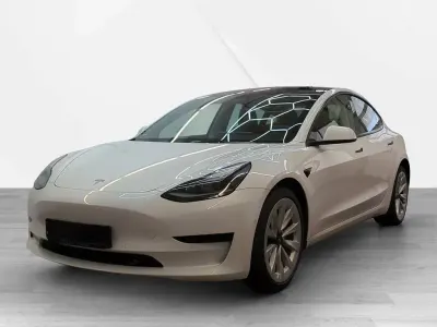 Usata Tesla Model 3 Standard Range 208 kW (283 CV) 2022 Bianco Berlina