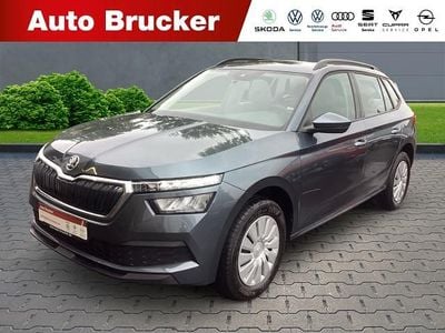 Grau Gebraucht 2021 Skoda Kamiq Active SUV | 16.670 € (Fairer Preis)