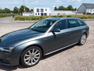Gebraucht Audi A4 Ambition 170 PS (125 kW) 2015 Grau Kombi