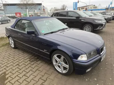 Gebraucht BMW 328 Cabriolet M Sport 193 PS (141 kW) 1996 Blau (metallic) Cabrio
