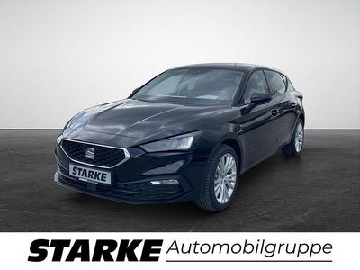 Neu Seat Leon Style 150 PS (110 kW) 2025 Schwarz (midnight schwarz metallic) Limousine