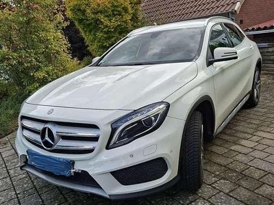 Mercedes GLA200