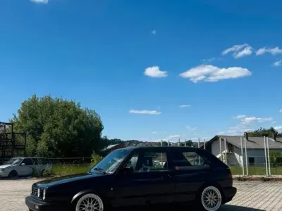 Occasion VW Golf II Edition 107 ch (78 kW) 1990 Noir Citadine