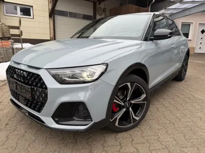 Gebraucht Audi A1 S-Line 150 PS (110 kW) 2025 Grau SUV