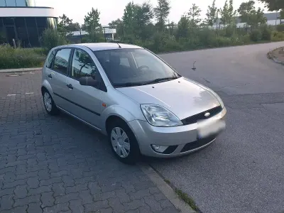 Gebraucht Ford Fiesta 80 PS (58 kW) 2003 Kleinwagen
