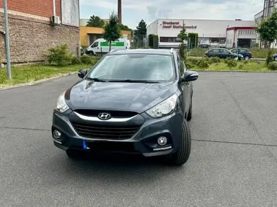 Gebraucht Hyundai ix35 Style 163 PS (119 kW) 2010 Grau SUV