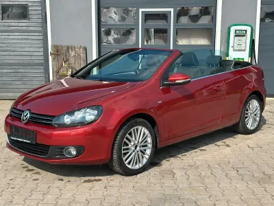 Gebraucht VW Golf Cabriolet Cup 122 PS (89 kW) 2014 Rot Cabrio