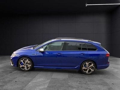 Usata VW Golf VIII R 320 CV (235 kW) 2024 Blu Station wagon