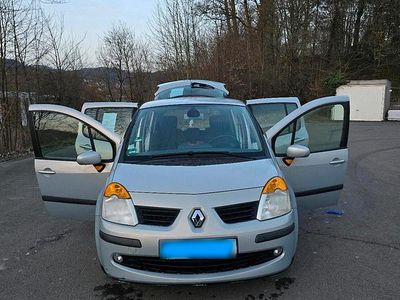 Gebraucht Renault Modus 75 PS (55 kW) 2005 Silber Van / Kleinbus