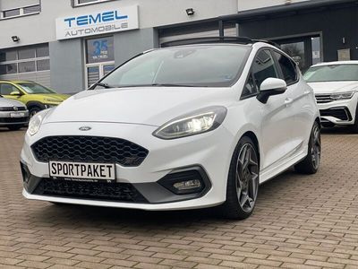 Gebraucht Ford Fiesta ST 200 PS (147 kW) 2019 Weiß (frostweiß) Kleinwagen
