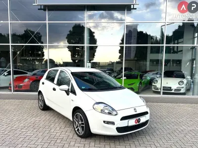 Gebraucht Fiat Punto Mystyle 69 PS (50 kW) 2017 Weiß Kleinwagen