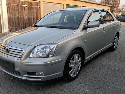 Gebraucht Toyota Avensis 148 PS (108 kW) 2004 Andere farben Limousine