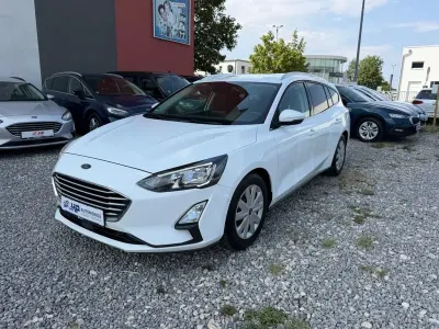 Gebraucht Ford Focus Cool & Connect 120 PS (88 kW) 2020 Weiß Limousine