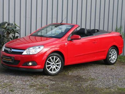 gebraucht Opel Astra Cabriolet 1.8 Endless Summer "Leder "Keyless-go "7-Zoll TFT