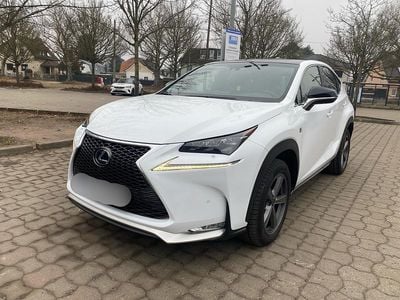 Weiß Gebraucht 2016 Lexus NX300h Sport Line SUV | 24.500 €