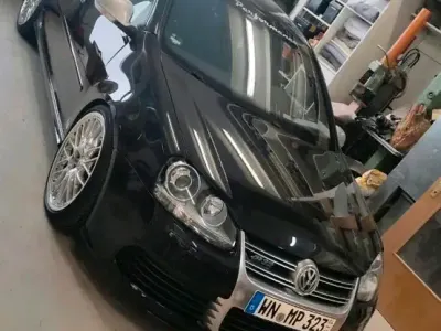 Gebraucht VW Golf V R 250 PS (183 kW) 2006 Schwarz Kleinwagen