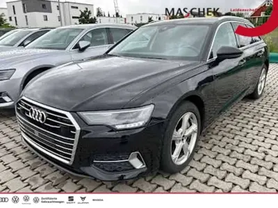 Gebraucht Audi A6 Sport 245 PS (180 kW) 2021 Mythosschwarz metallic Kombi