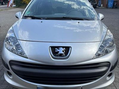 Gebraucht Peugeot 207 88 PS (64 kW) 2006 Silber Kleinwagen