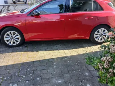 Usata Opel Astra Enjoy 131 CV (96 kW) 2024 Utilitaria