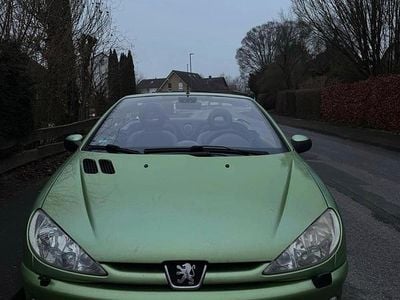 Gebraucht Peugeot 206 CC 109 PS (80 kW) 2003 Grün Cabrio