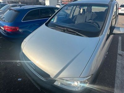 gebraucht Opel Zafira 