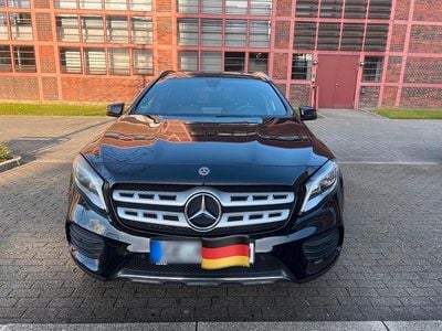 Gebraucht Mercedes GLA250 AMG line 211 PS (155 kW) 2018 Schwarz SUV