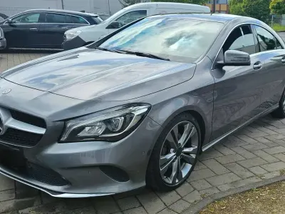 Gebraucht Mercedes CLA220 AMG line 170 PS (125 kW) 2018 Grau Limousine